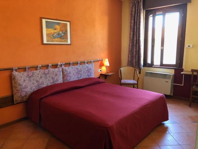 Hotel Il Granaio Porto Mantovano Extérieur photo